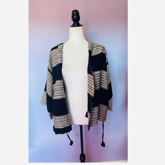 COPY - Lucky Brand striped tie Kimono - Picture 5 of 5